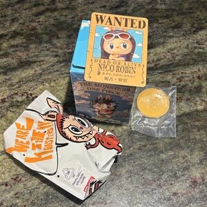 Pop Mart One Piece Nico Robin Figure with Wanted Poster , sealed bag !